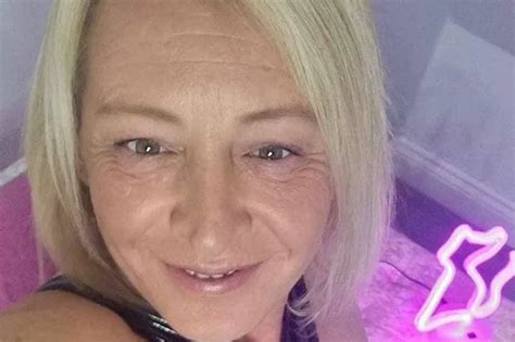 Cam girl, 46, bombarded with attention from men half her age